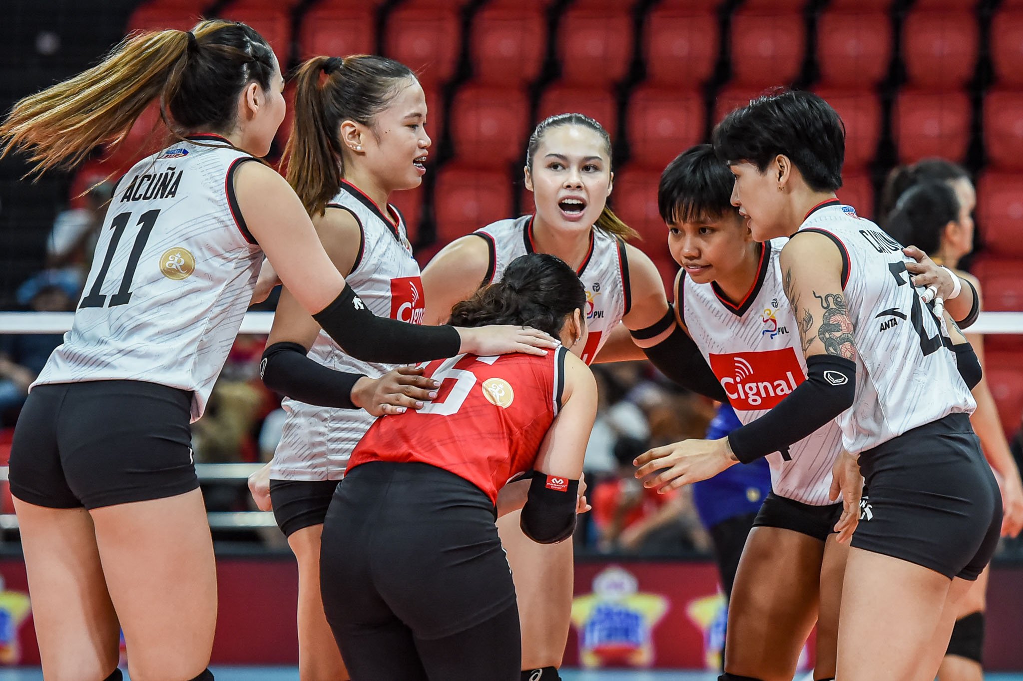 Cignal Nears PVL Playoffs After Victory Over Capital1