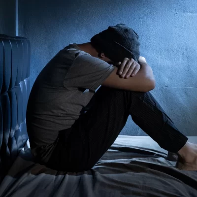 Don’t let depression bring you down! 7 Signs that show your experiencing depression