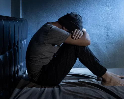 Don’t let depression bring you down! 7 Signs that show your experiencing depression